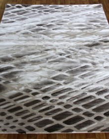 Поліпропіленовий килим LOW CANYON 121YA L.BROWN/L.BROWN - высокое качество по лучшей цене в Украине.